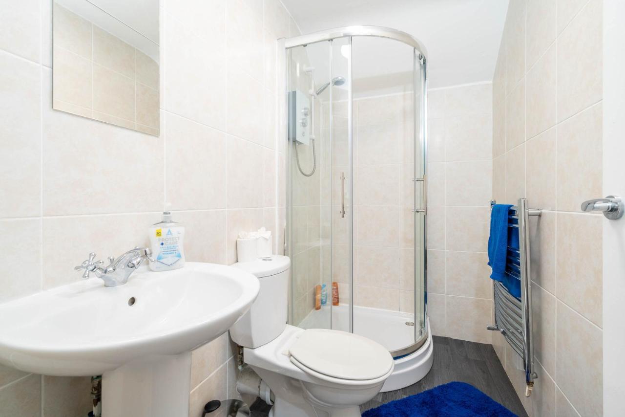 Three Bedroom Apartment- One Choice Stays Serviced Accommodation- Jewellery Quarter Birmingham Esterno foto