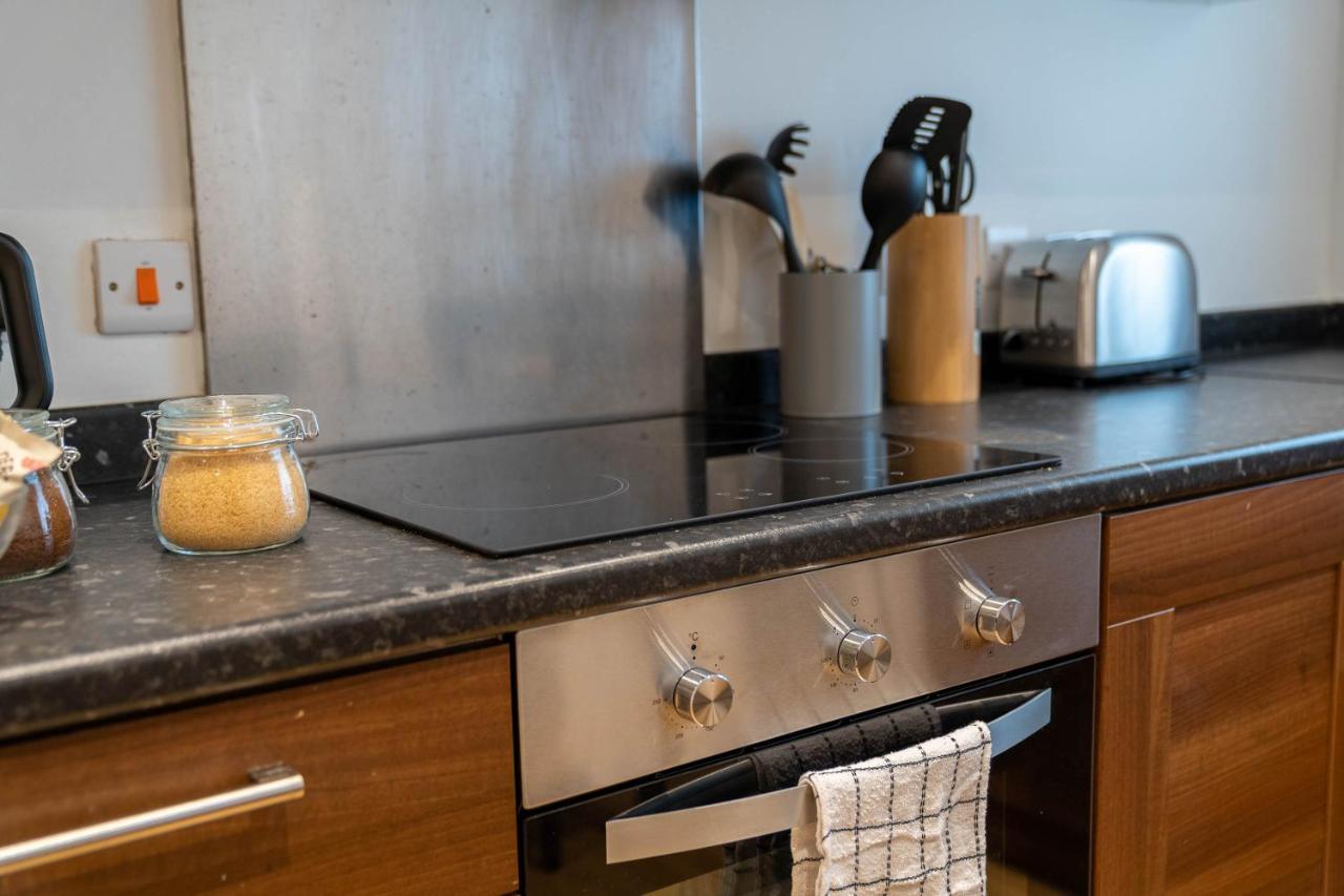 Three Bedroom Apartment- One Choice Stays Serviced Accommodation- Jewellery Quarter Birmingham Esterno foto