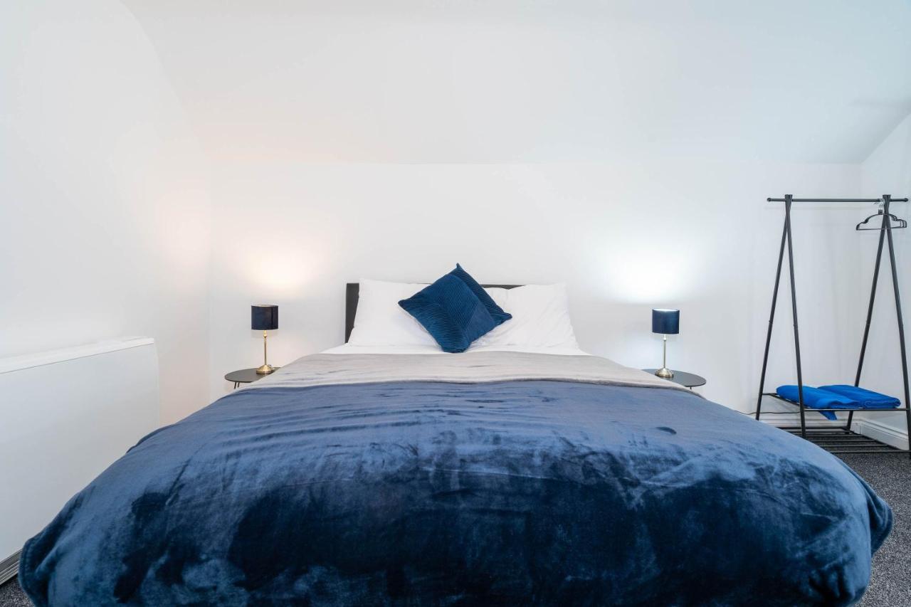Three Bedroom Apartment- One Choice Stays Serviced Accommodation- Jewellery Quarter Birmingham Esterno foto