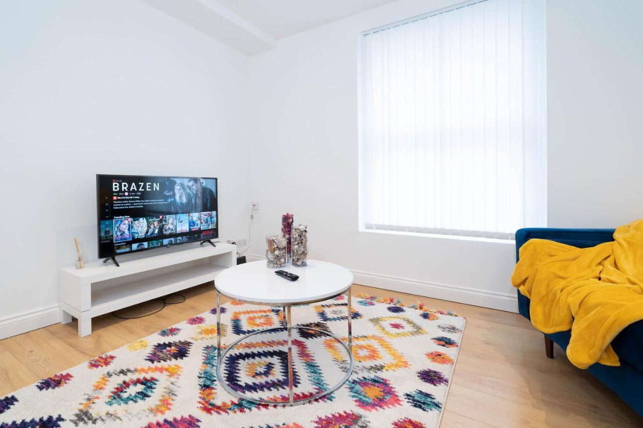 Three Bedroom Apartment- One Choice Stays Serviced Accommodation- Jewellery Quarter Birmingham Esterno foto